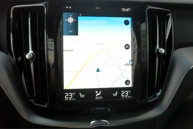 Volvo XC60 din 2021 cu 76.635 km - oferta VOL238459 - foto 23