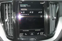 Volvo XC60 din 2021 cu 76.635 km - oferta VOL238459 - foto 24