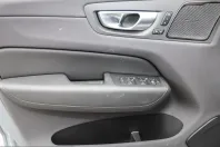 Volvo XC60 din 2023 cu 14.415 km - oferta VOL238460 - foto 7