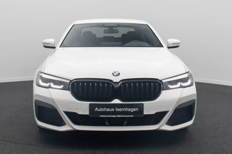 BMW 530 (Seria 5) din 2022 cu 94.179 km - oferta BMW238463 - foto 1