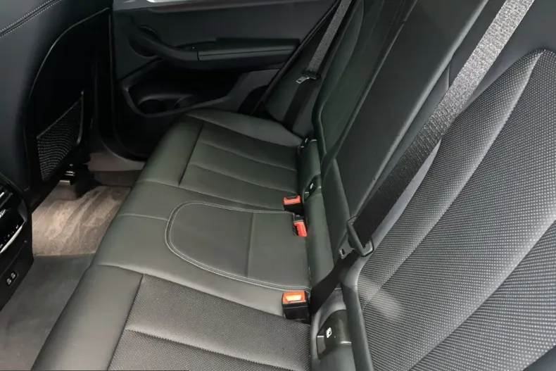 BMW X4 (Seria X) din 2023 cu 47.673 km - oferta BMW238465 - foto 9