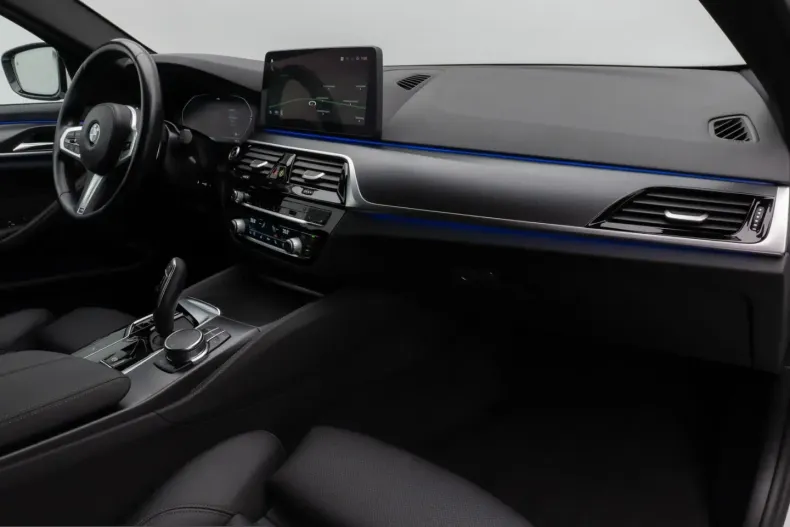BMW 530 (Seria 5) din 2022 cu 83.491 km - oferta BMW238466 - foto 23