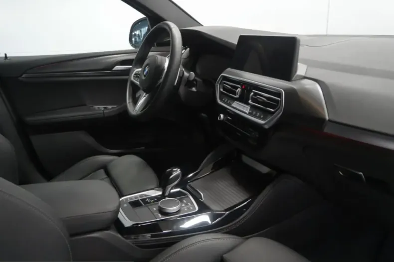 BMW X4 (Seria X) din 2025 cu 9.651 km - oferta BMW238467 - foto 5