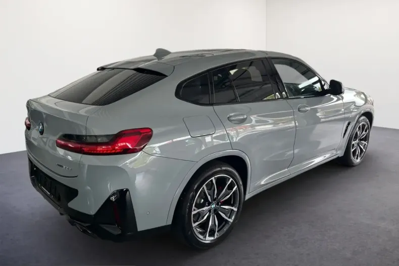 BMW X4 (Seria X) din 2025 cu 5.900 km - oferta BMW238468 - foto 3
