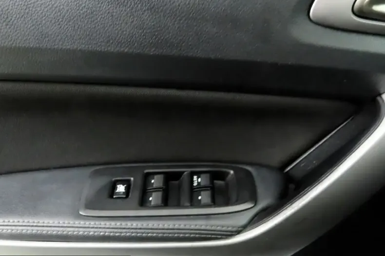 Ford Ranger din 2021 cu 59.024 km - oferta FOR238469 - foto 26
