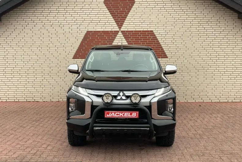 Mitsubishi L200 din 2021 cu 63.900 km - oferta MIT238470 - foto 1