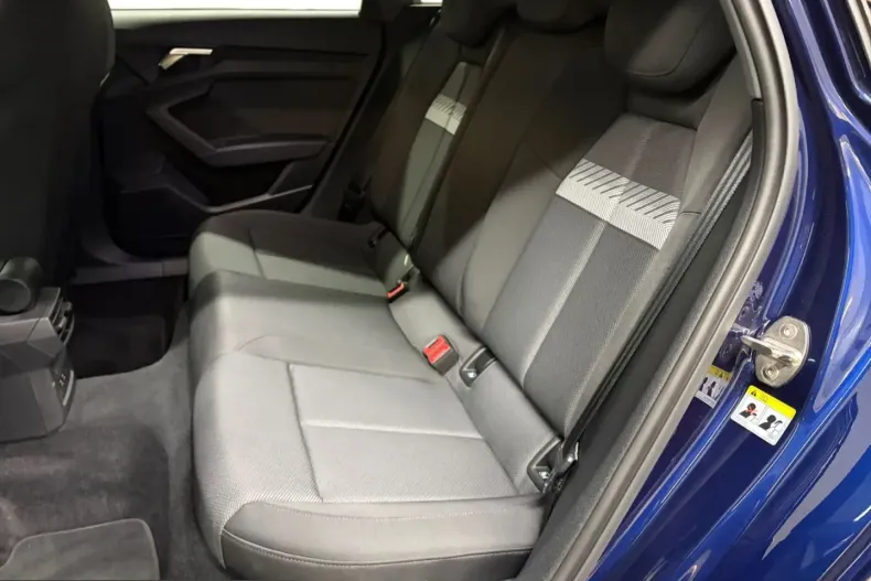 Audi A3 din 2024 cu 28.200 km - oferta AUD238485 - foto 11