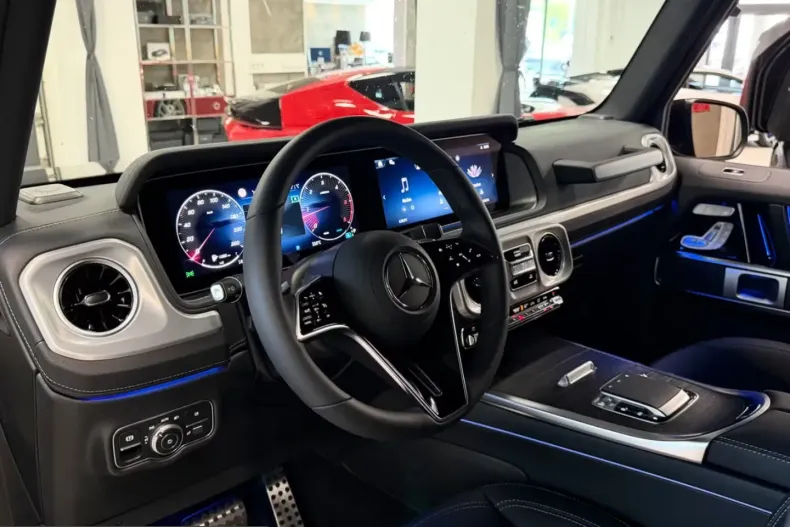 Mercedes-Benz G 450 (Clasa G) din 2026 cu 51 km - oferta MER238497 - foto 12