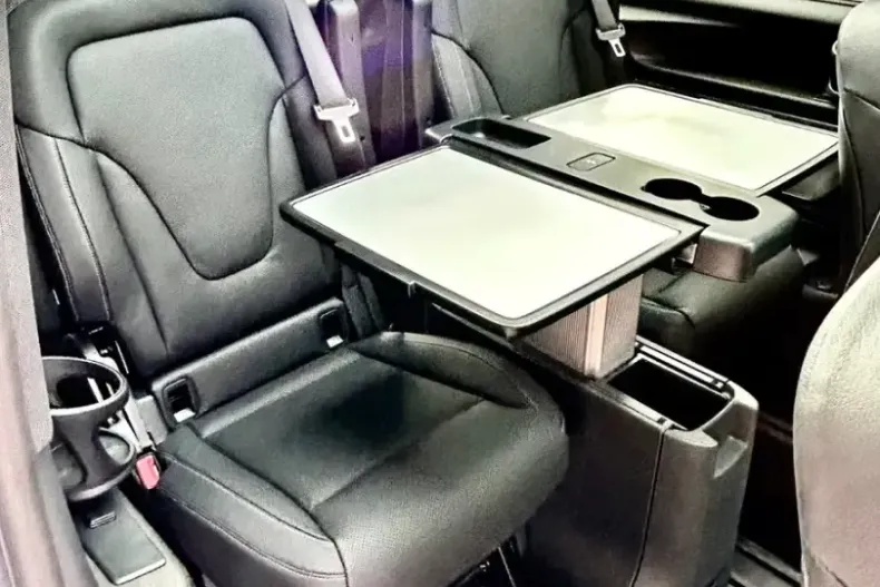 Mercedes-Benz V 300 (Clasa V) din 2026 cu 51 km - oferta MER238514 - foto 3