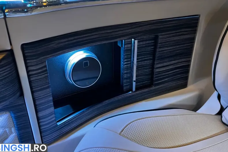 Mercedes-Benz V 300 (Clasa V) din 2026 cu 51 km - oferta MER238515 - foto 11