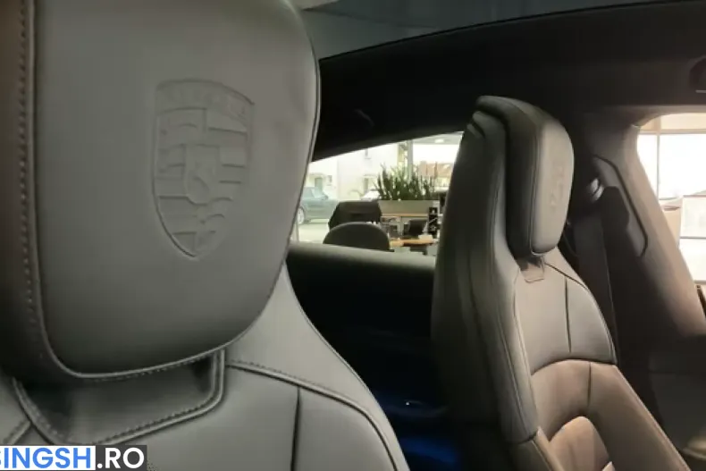 Porsche Taycan din 2025 cu 16.900 km - oferta POR238520 - foto 12