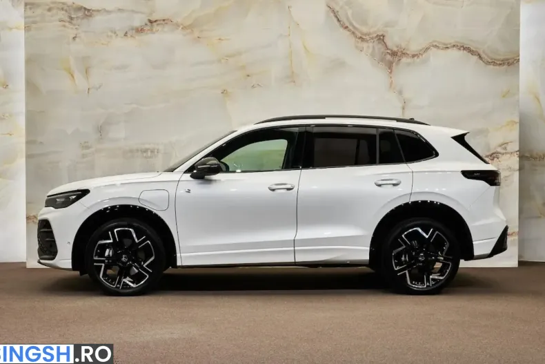 Volkswagen Tiguan din 2025 cu 14.989 km - oferta VOL238535 - foto 5