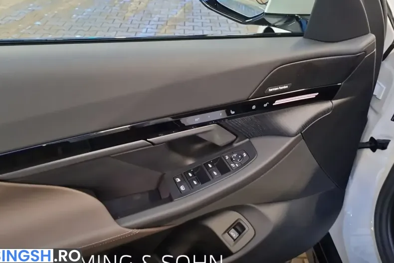 BMW 540 (Seria 5) din 2025 cu 11.900 km - oferta BMW238536 - foto 13