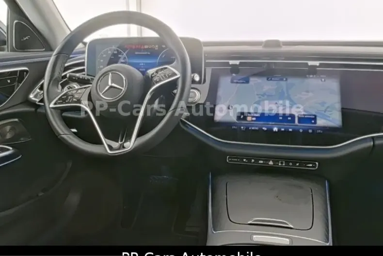 Mercedes-Benz E 300 (Clasa E) din 2025 cu 45.335 km - oferta MER238540 - foto 5