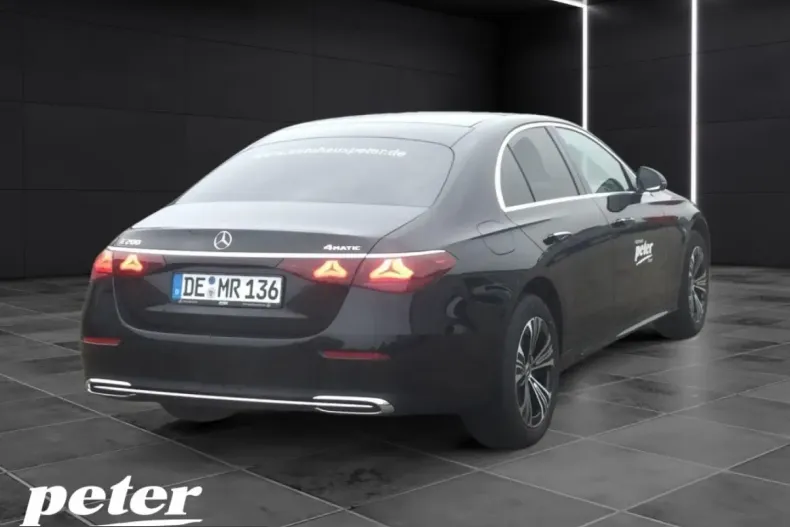 Mercedes-Benz E 200 (Clasa E) din 2025 cu 15.000 km - oferta MER238541 - foto 4