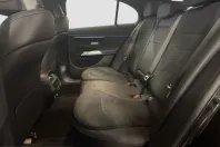 Mercedes-Benz E 220 (Clasa E) din 2024 cu 45.538 km - oferta MER238544 - foto 11