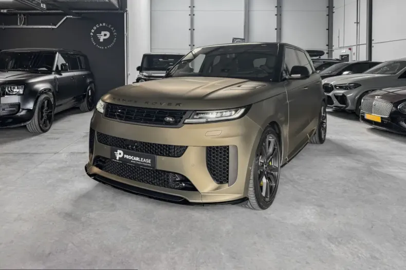 Land Rover Range Rover Sport din 2024 cu 5.500 km - oferta LAN238545 - foto 1