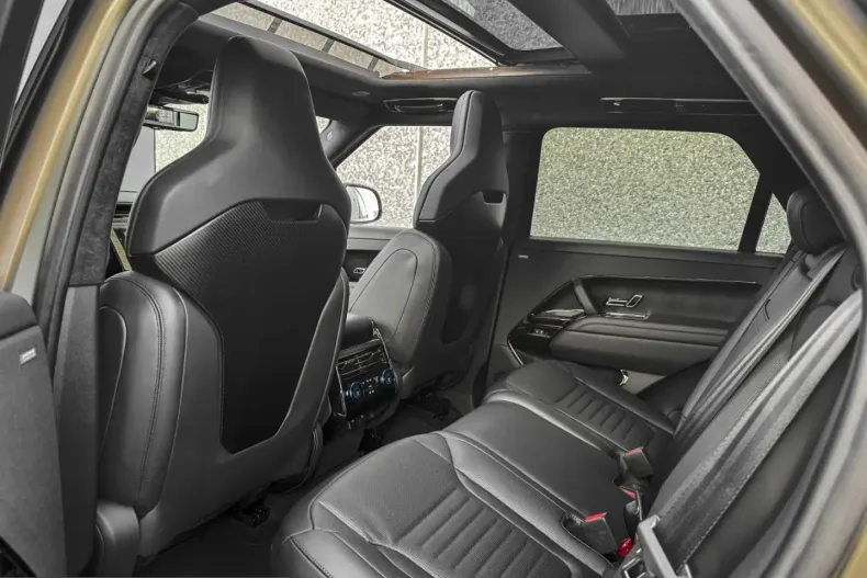 Land Rover Range Rover Sport din 2024 cu 5.500 km - oferta LAN238545 - foto 8