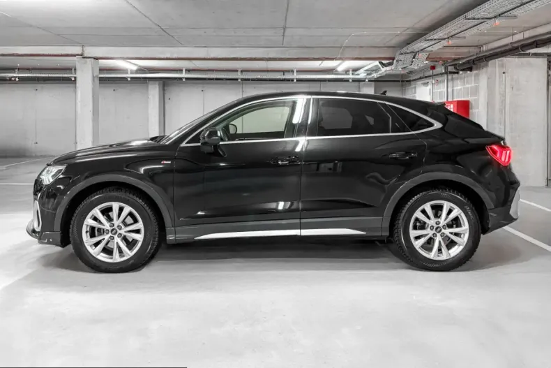 Audi Q3 din 2023 cu 54.990 km - oferta AUD238546 - foto 5