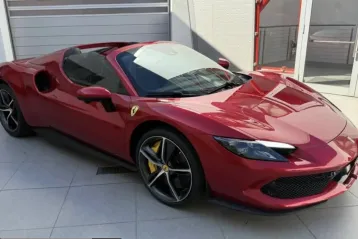 Ferrari 296 GTS din 2025 - oferta FER238548