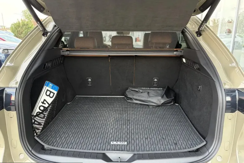 Mazda CX-60 din 2025 cu 7.383 km - oferta MAZ238552 - foto 10