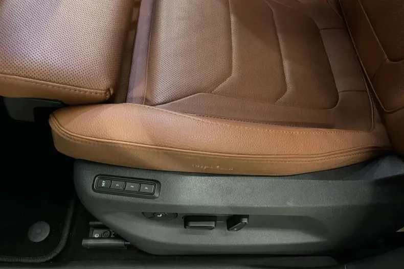 Skoda Kodiaq din 2025 cu 30.294 km - oferta SKO238554 - foto 33