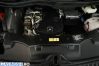 Mercedes-Benz V 300 (Clasa V) din 2023 cu 64.300 km - oferta MER238556 - foto 7