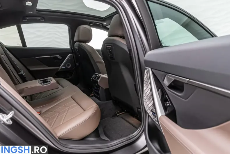 BMW 540 (Seria 5) din 2025 cu 6.000 km - oferta BMW238557 - foto 27