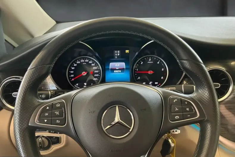 Mercedes-Benz V 300 (Clasa V) din 2021 cu 83.100 km - oferta MER238560 - foto 7
