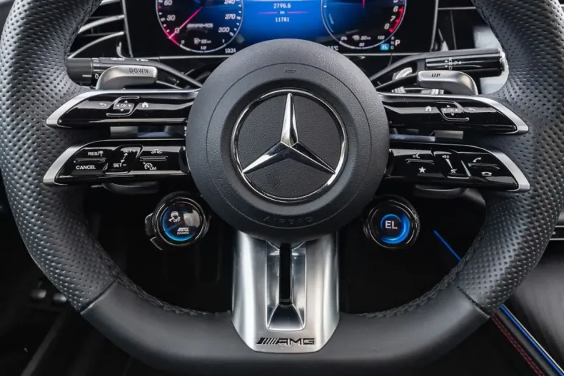 Mercedes-Benz E 53 AMG (Clasa E) din 2025 cu 11.778 km - oferta MER238564 - foto 6