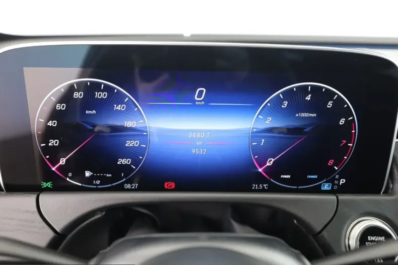 Mercedes-Benz E 200 (Clasa E) din 2025 cu 9.531 km - oferta MER238572 - foto 10