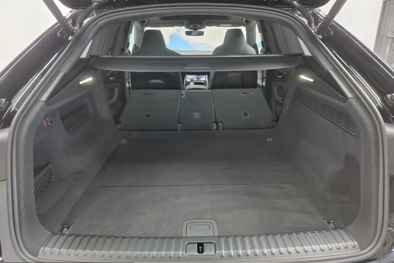 Audi RSQ8 din 2025 cu 9.850 km - oferta AUD238574 - foto 21