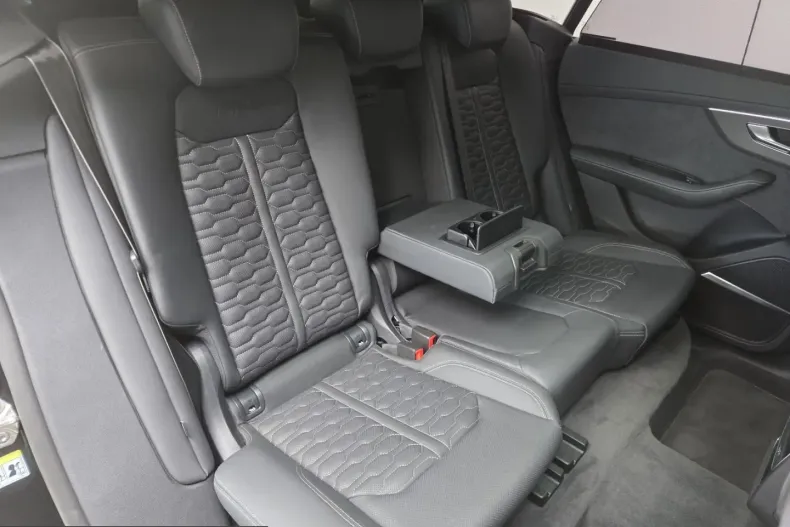 Audi RSQ8 din 2025 cu 9.850 km - oferta AUD238574 - foto 27