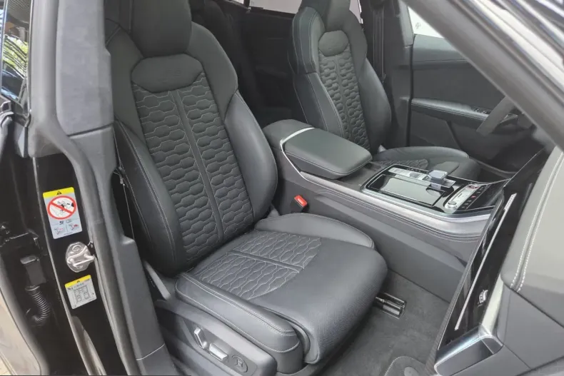 Audi RSQ8 din 2025 cu 9.850 km - oferta AUD238574 - foto 33
