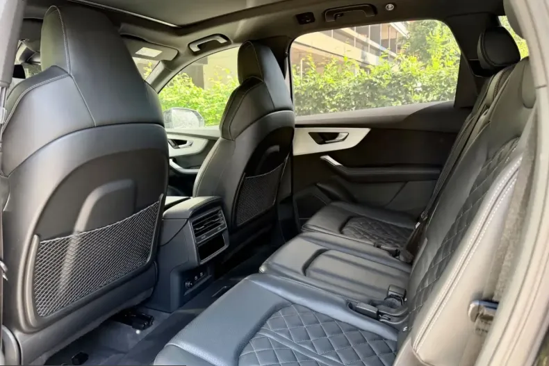 Audi SQ7 din 2021 cu 100.000 km - oferta AUD238580 - foto 18
