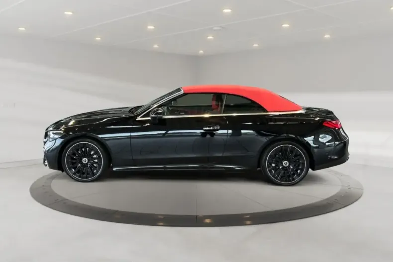 Mercedes-Benz CLE 220 (Clasa CLE) din 2025 cu 13.598 km - oferta MER238582 - foto 3