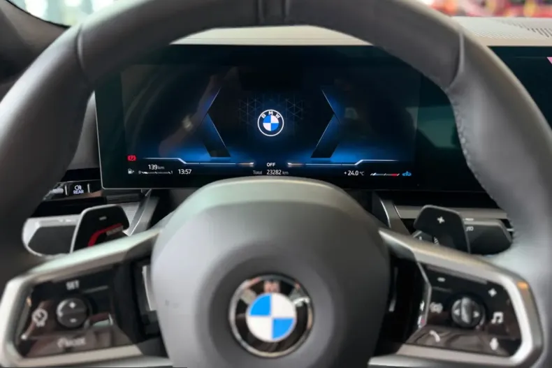 BMW 520 (Seria 5) din 2024 cu 23.282 km - oferta BMW238586 - foto 10