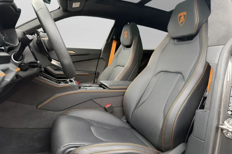 Lamborghini Urus din 2025 cu 8.990 km - oferta LAM238587 - foto 9