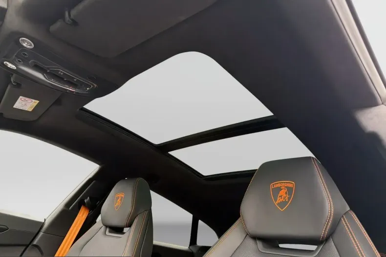 Lamborghini Urus din 2025 cu 8.990 km - oferta LAM238587 - foto 11