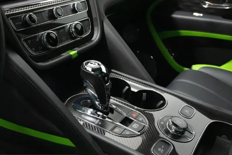 Bentley Bentayga din 2025 cu 6.590 km - oferta BEN238589 - foto 11