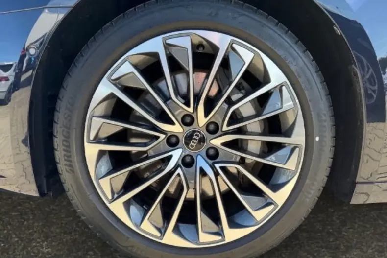 Audi A7 din 2022 cu 30.756 km - oferta AUD238597 - foto 13