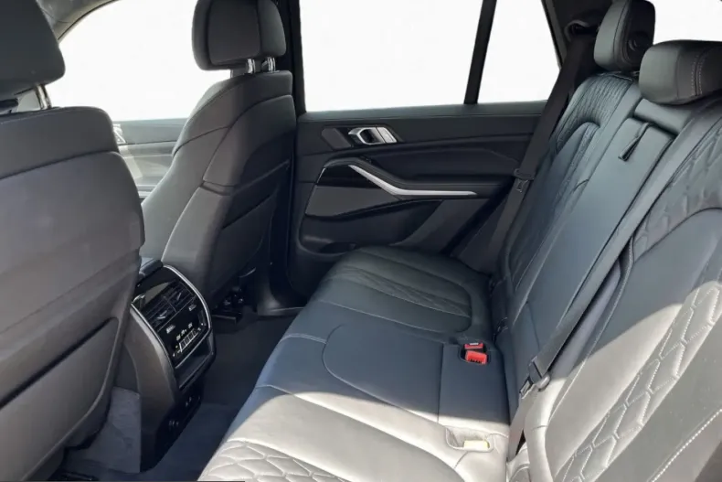 BMW X5 (Seria X) din 2025 cu 42.368 km - oferta BMW238610 - foto 7