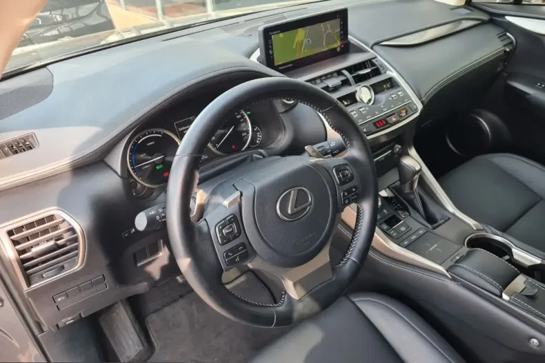 Lexus NX 300 din 2021 cu 62.500 km - oferta LEX238641 - foto 10