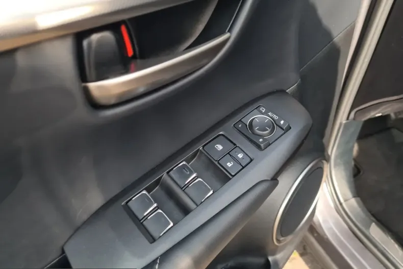 Lexus NX 300 din 2021 cu 62.500 km - oferta LEX238641 - foto 20