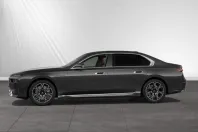 BMW 750 (Seria 7) din 2024 cu 29.039 km - oferta BMW238646 - foto 3
