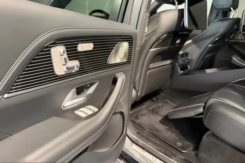 Mercedes-Benz GLS 600 (Clasa GLS) din 2023 cu 66.500 km - oferta MER238649 - foto 17