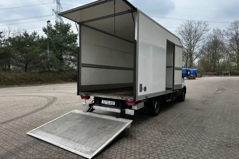 Iveco Daily din 2021 cu 98.000 km - oferta IVE238656 - foto 2