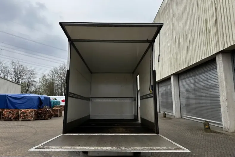 Iveco Daily din 2021 cu 98.000 km - oferta IVE238656 - foto 3