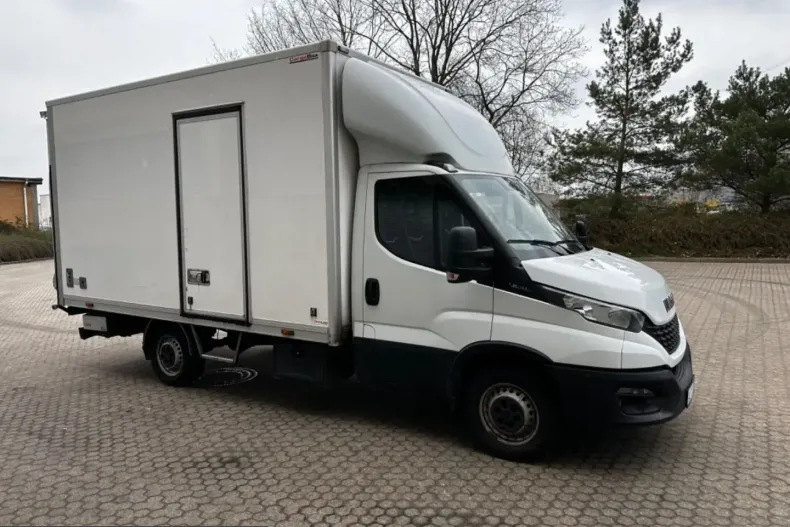 Iveco Daily din 2021 cu 98.000 km - oferta IVE238656 - foto 9
