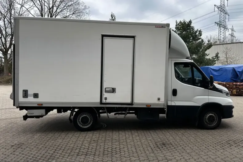 Iveco Daily din 2021 cu 98.000 km - oferta IVE238656 - foto 14